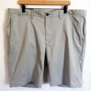 Men's Linden Flat Front Cotton 10.5" Shorts